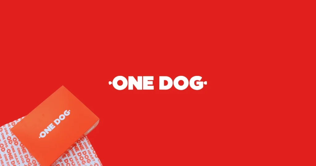 Home 20 Red custom printed hot dog box with QR code